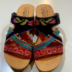 Spring Step L’Artiste wedge sandals. Size 42.